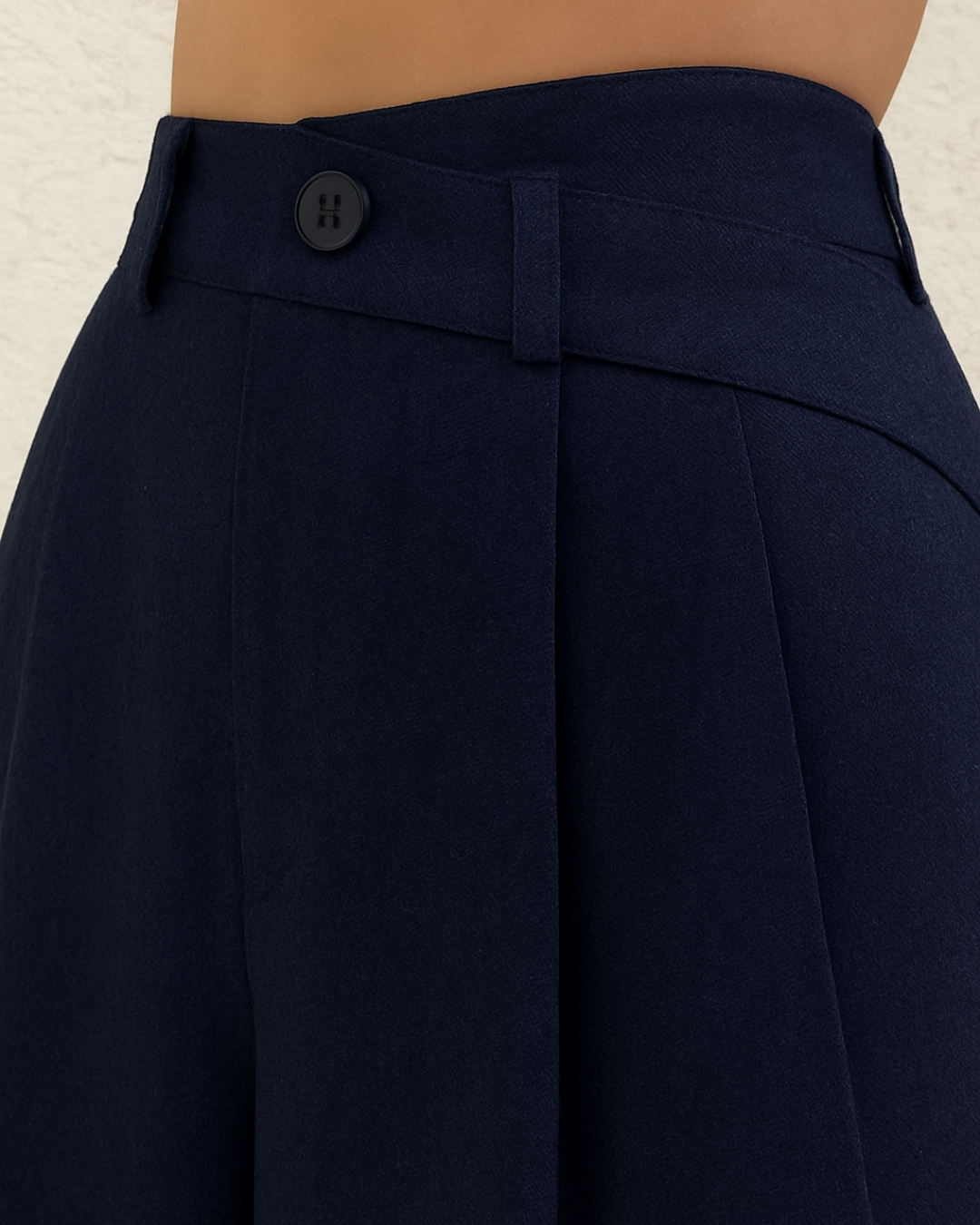 Calças largas casuais para mulher com estilo clássico