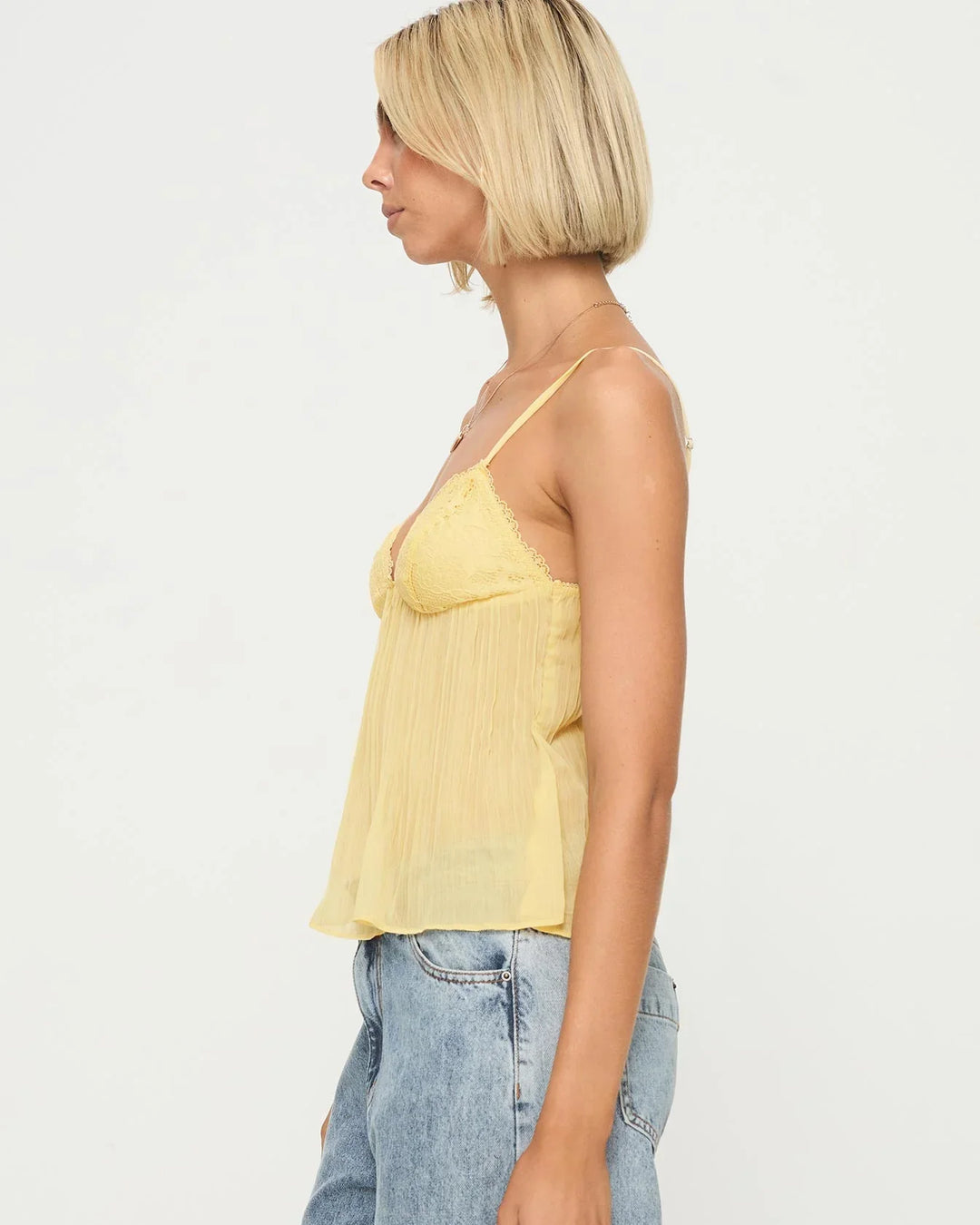 Top de Renda e Chiffon Plissado com Alças Finas