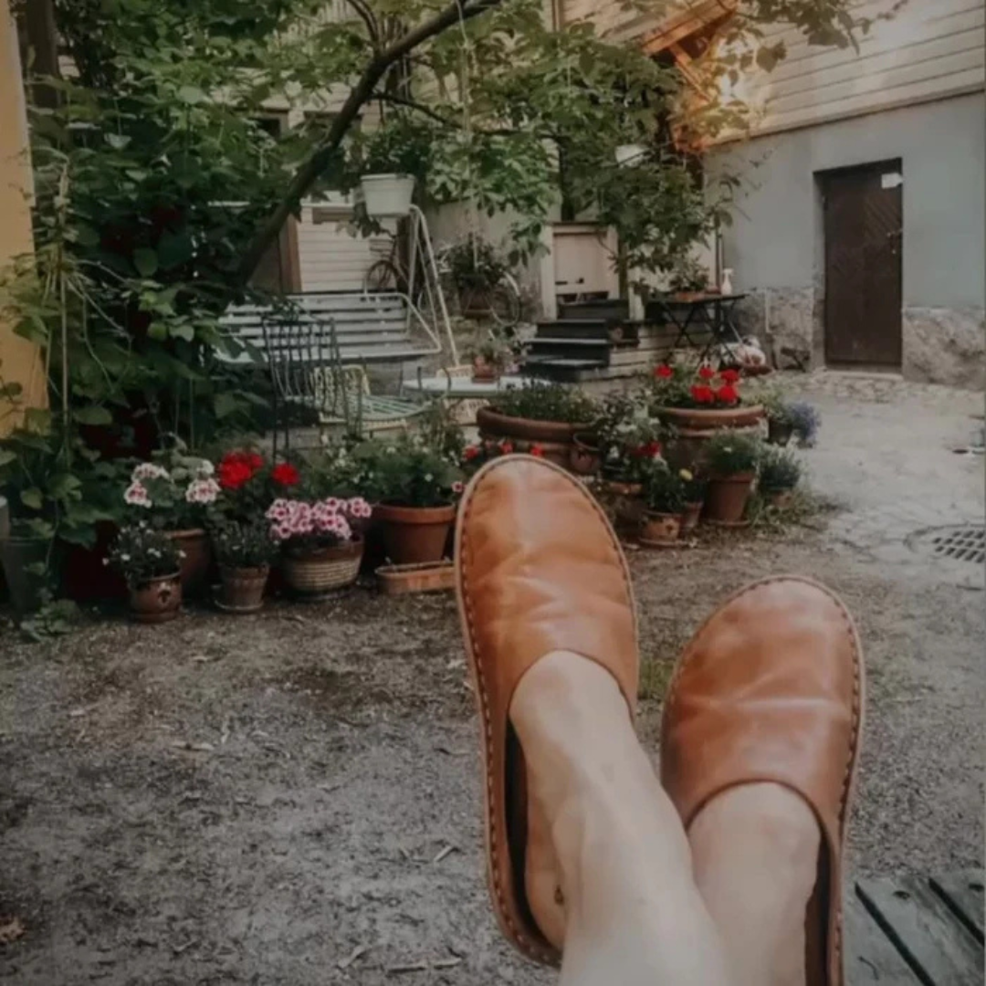 Calçado de Couro com Design Ergonómico e Fabrico Artesanal Unisexo