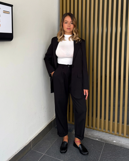 Conjunto de Casaco e Calças de Corte Moderno para Mulher