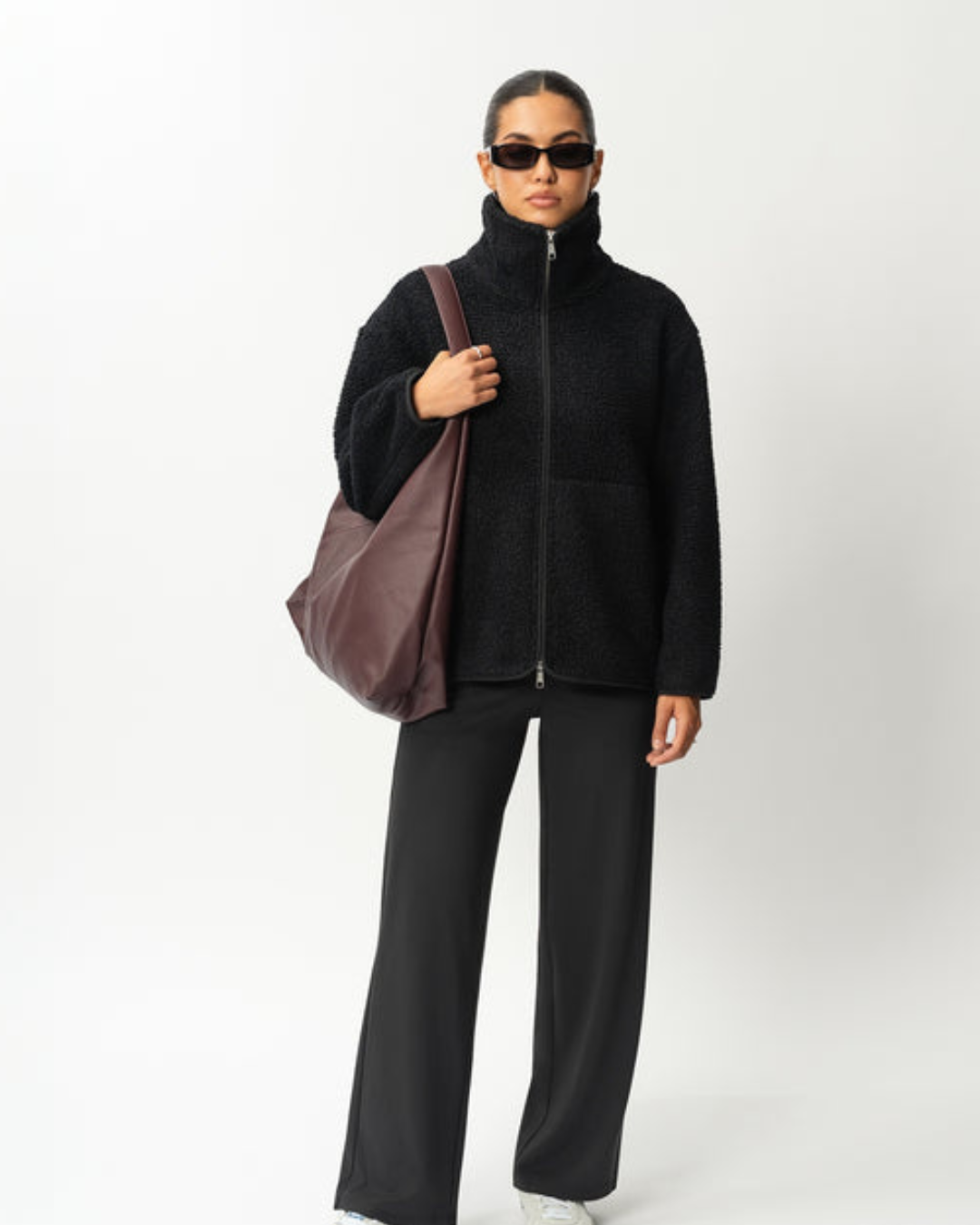 Casaco de Lã com Fecho de Correr à Frente e Gola Alta