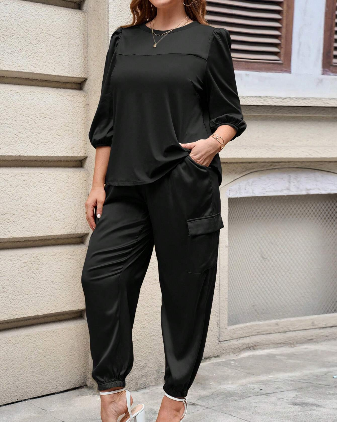 Conjunto de 2 Peças Casual de Verão para Mulher com Camisa de Manga 3/4 e Calças Capri com Cordão