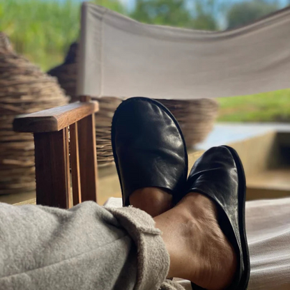 Calçado de Couro com Design Ergonómico e Fabrico Artesanal Unisexo