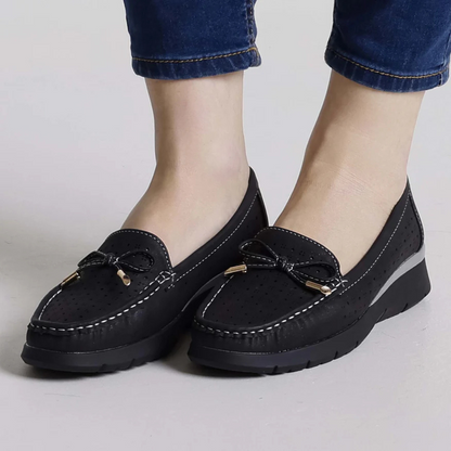Mocassins de Couro Respiráveis com Cordões para Mulher