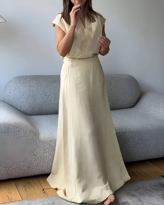 Conjunto Casual de Duas Peças com Camisa e Saia para Mulher