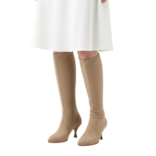 Botas de Cano Alto com Salto Agulha