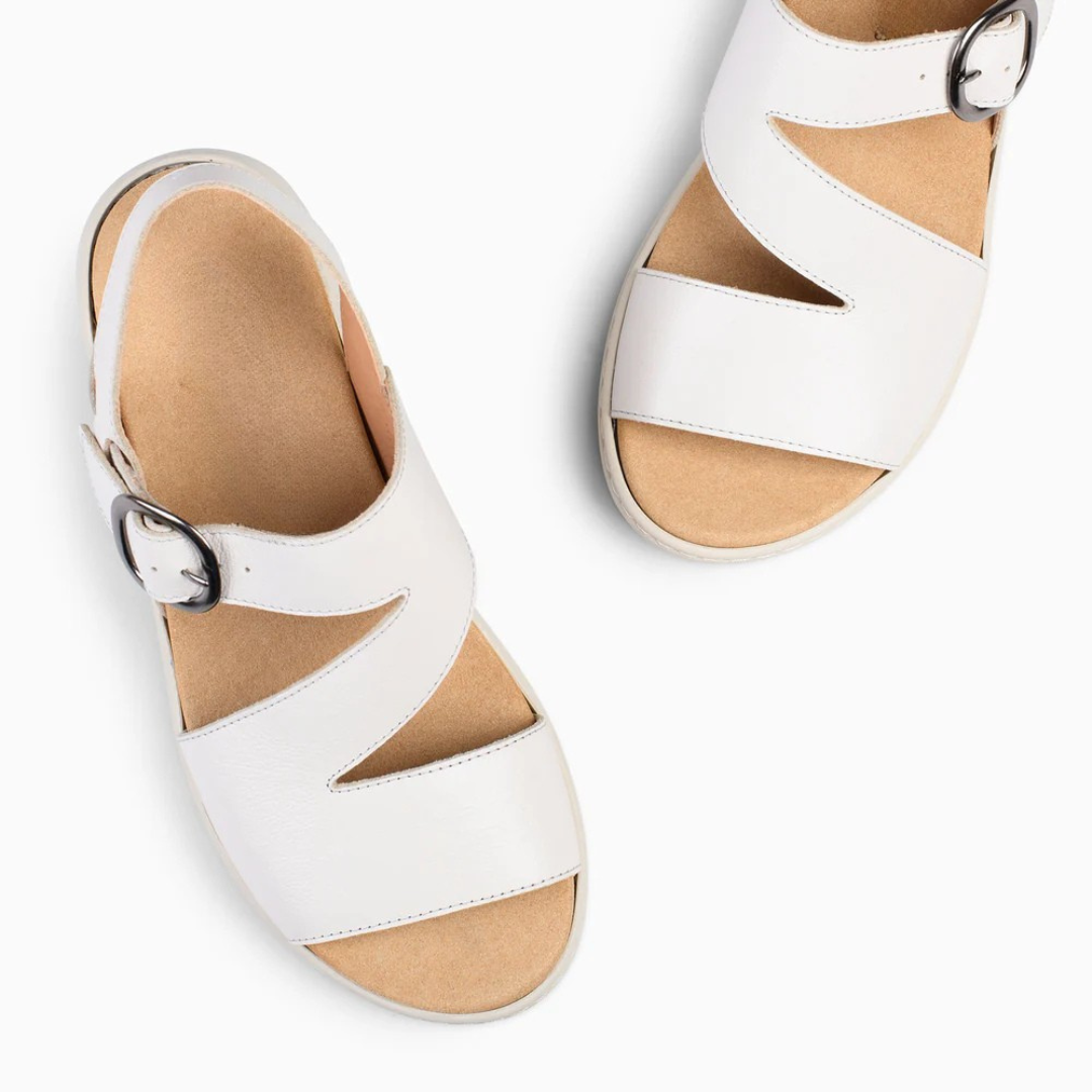 Sandálias para mulher com palmilha amovível e sola antiderrapante