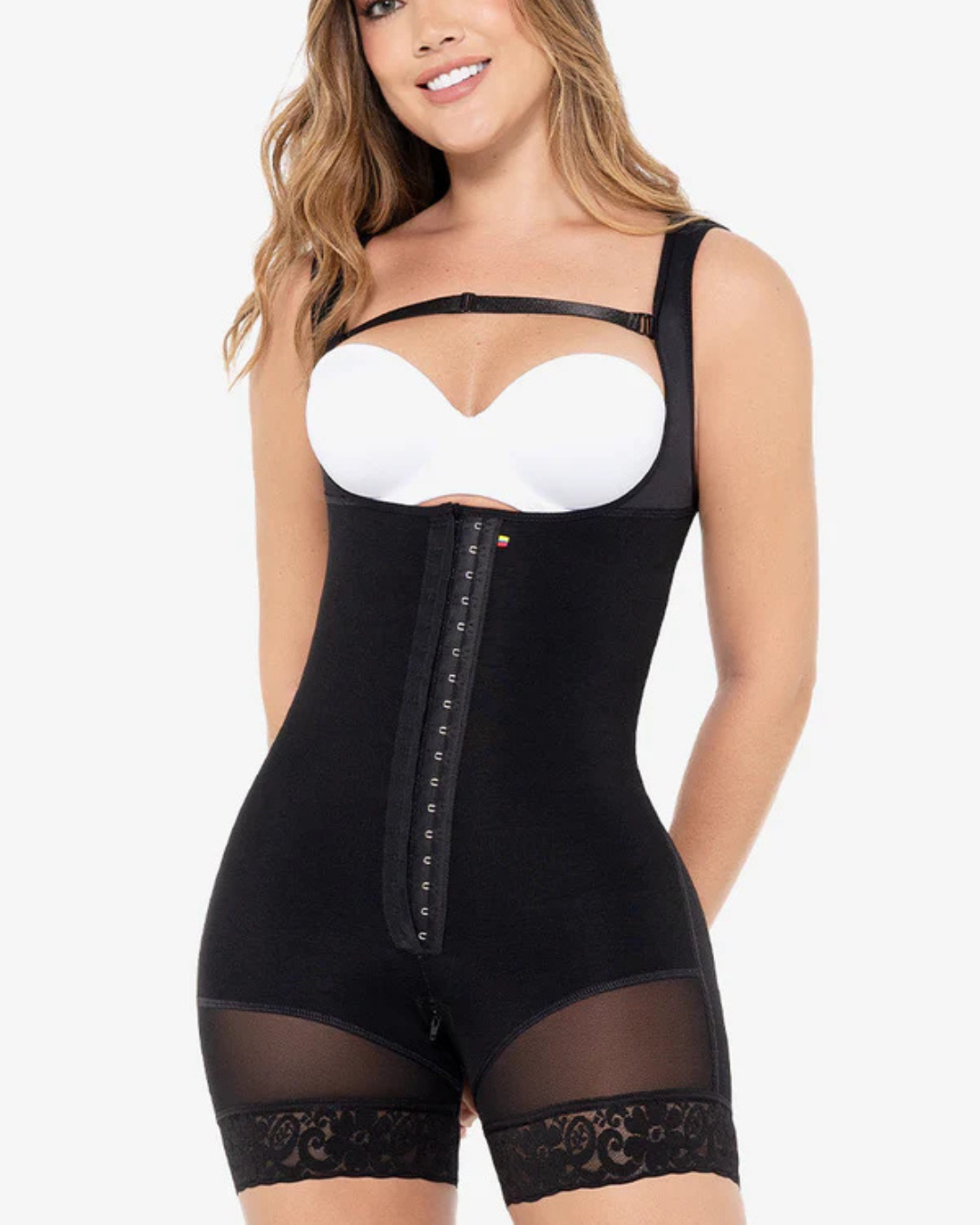 Calções com cinta adelgaçante e modeladora