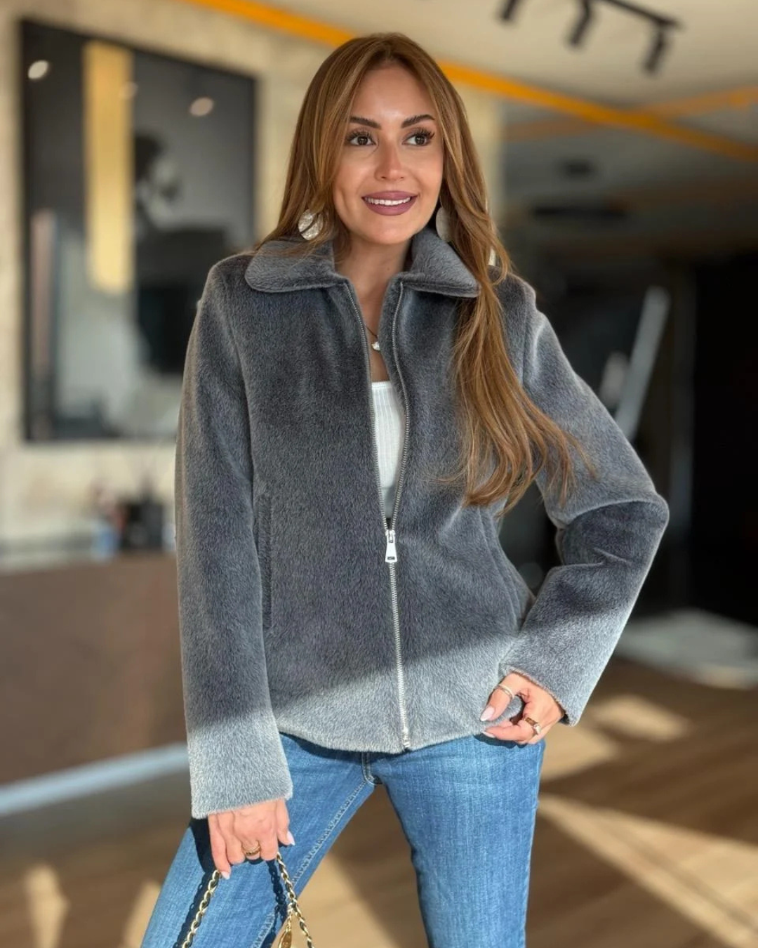 Casaco de veludo brilhante para mulher