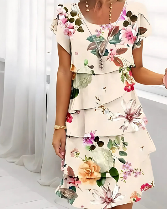Vestido curto com estampa floral para mulher