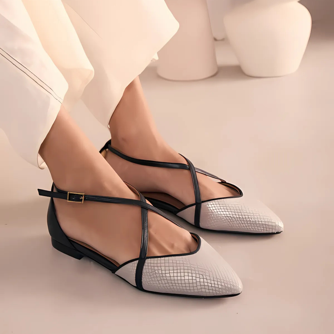 Sapatos Bailarina com tiras cruzadas para mulher