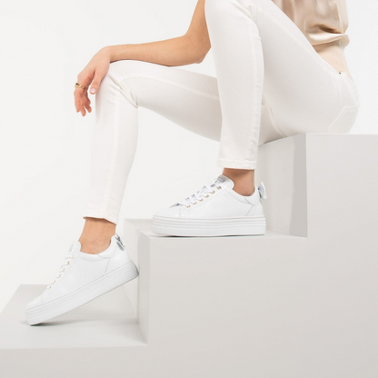 Saltos Altos Femininos com Laço