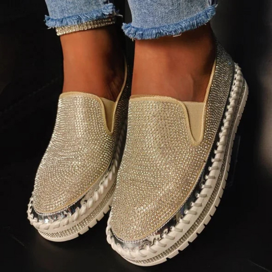 Sapatos slip-on respiráveis para mulher com plataforma e strass