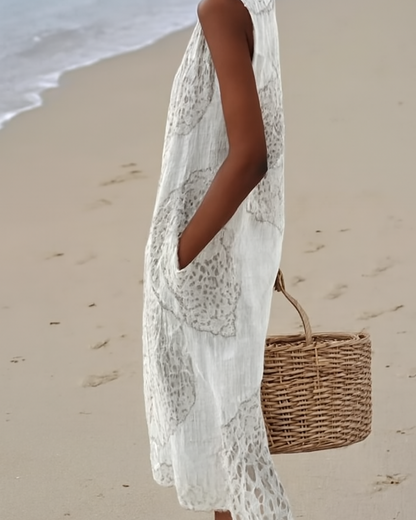 Vestido estampado longo com corte fluido