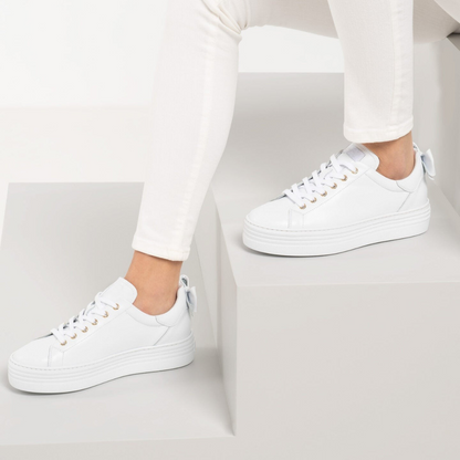 Saltos Altos Femininos com Laço