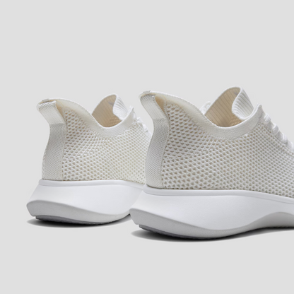 Sapatilha Branca para Mulher com Tecido Respirável e Sola Leve