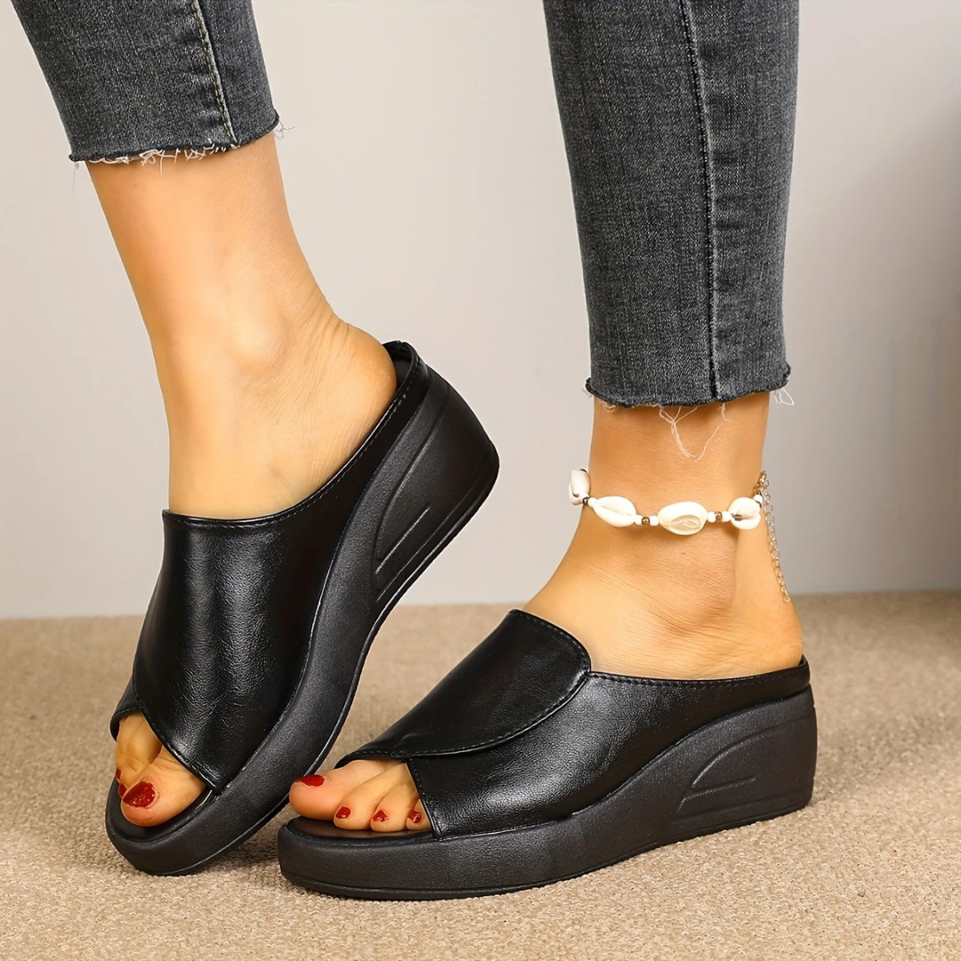 Sandálias Ortopédicas com Plataforma Aberta