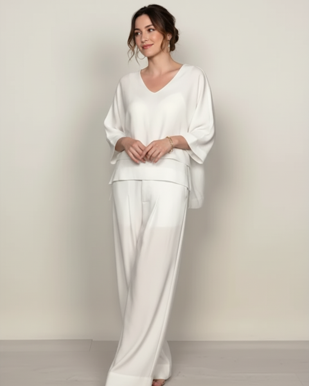 Conjunto de linho e algodão com bainha irregular e manga curta para mulher