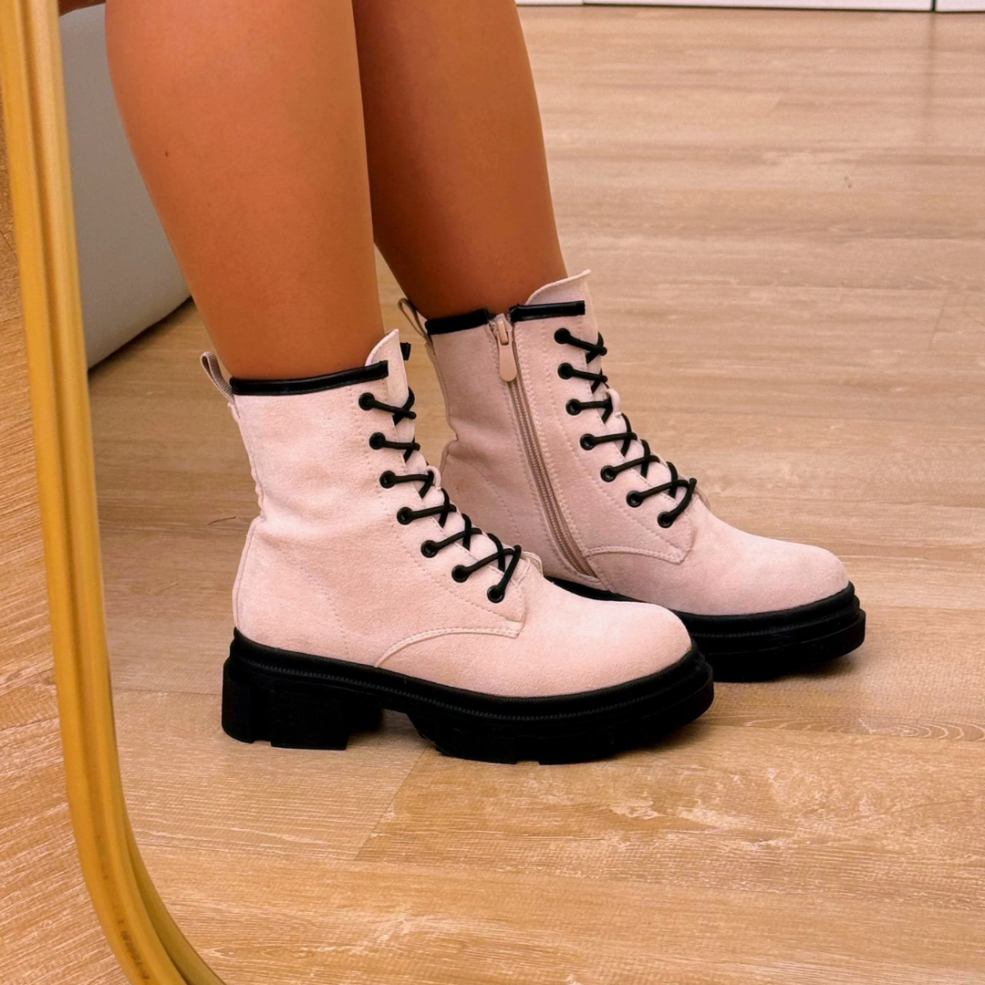 Bota Militar com Plataforma de Efeito Camurça