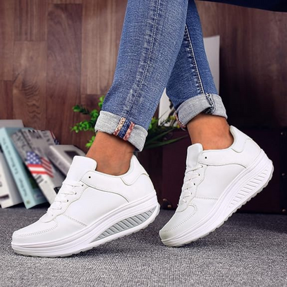 Sapatos desportivos de sola alta para mulher