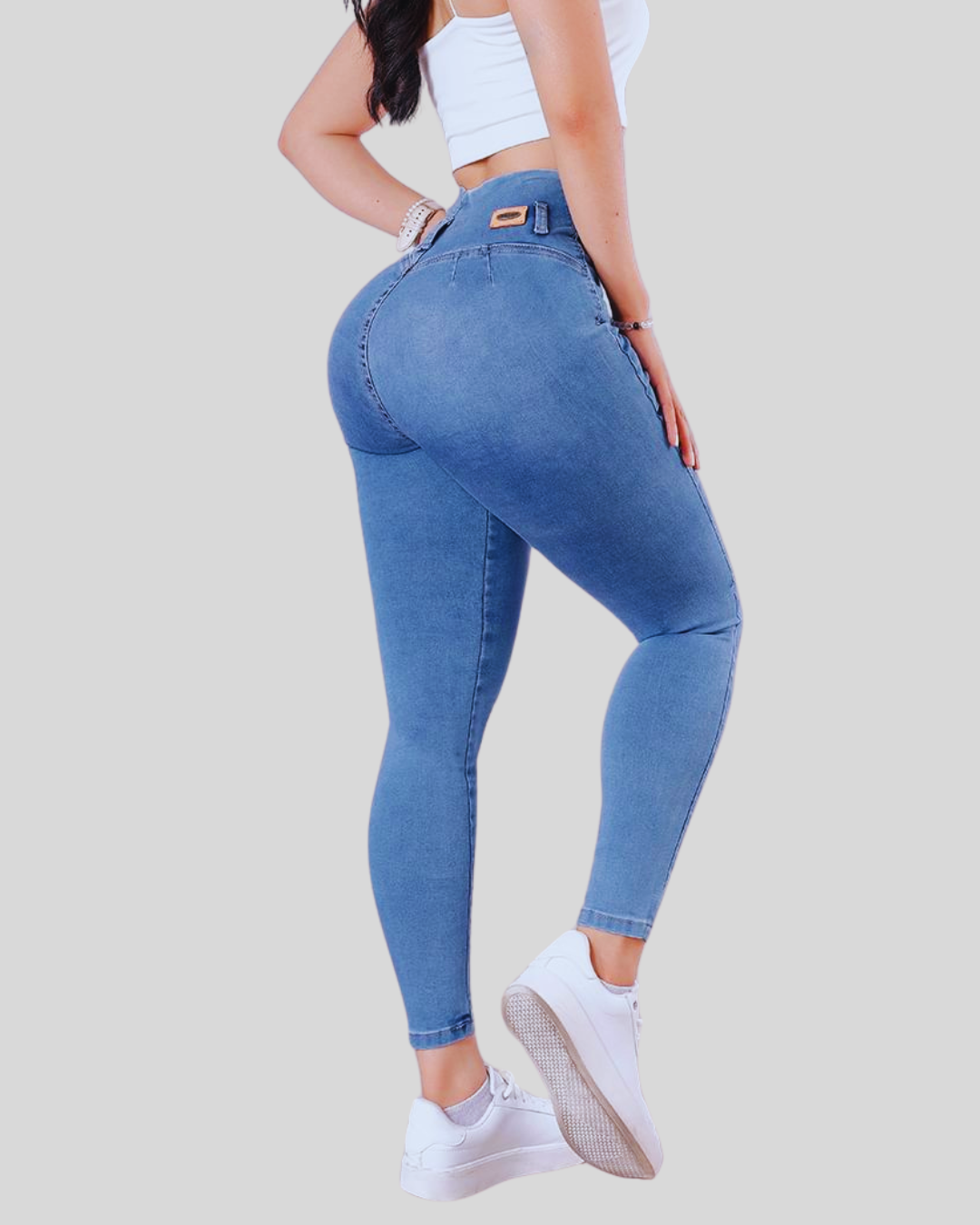 Jeans Push Up Efeito Glúteos Lifting