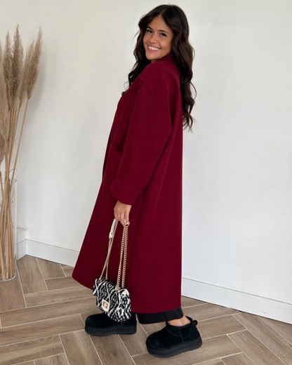 Casaco Comprido com Bolsos à Frente e Estilo Elegante