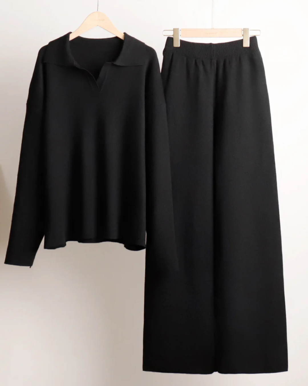 Conjunto de 2 Peças para Mulher, Hoodie com Gola tipo Polo e Calças de Perna Larga