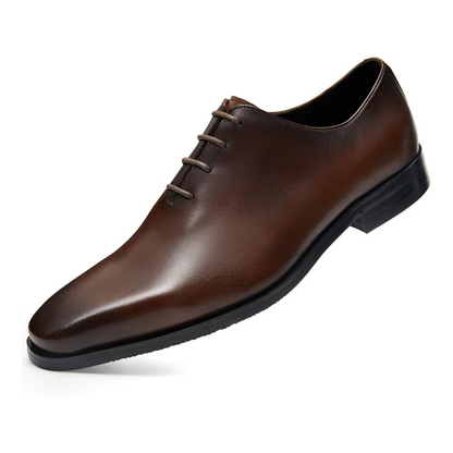 Sapatos de homem com sola ergonómica e elegante