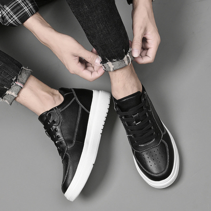 Ténis Casuais para Homem com Design em Pele e Sola Grossa