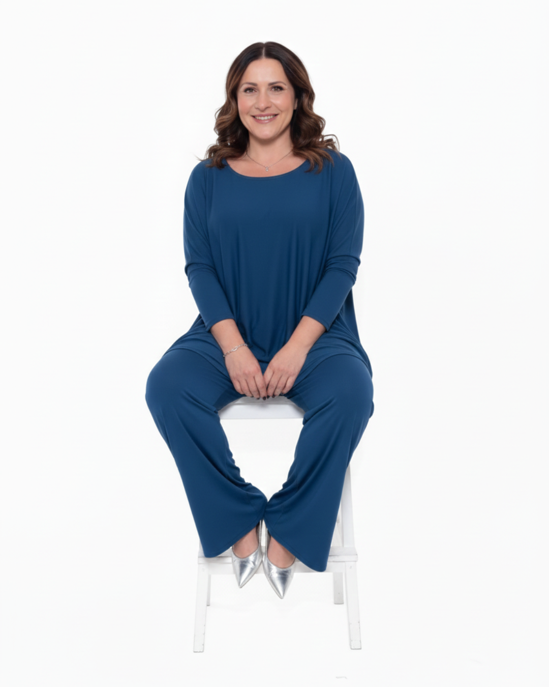 Conjunto amplo e fluido de duas peças para mulher