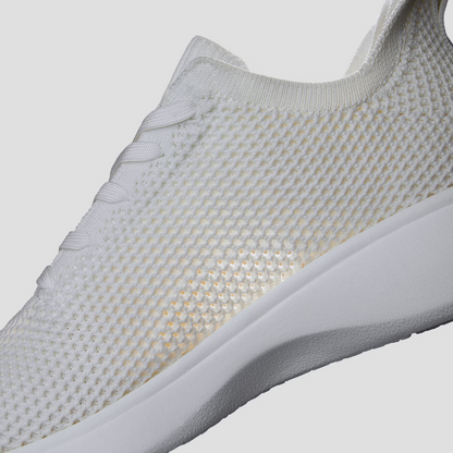 Sapatilha Branca para Mulher com Tecido Respirável e Sola Leve