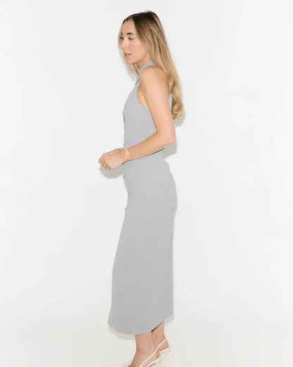 Vestido Sem Mangas com Gola de Camisa e Fenda Frontal com um Estilo Elegante