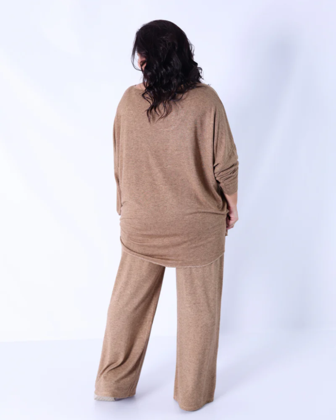 Conjunto de Duas Peças em Tecido de Malha Suave para Mulher