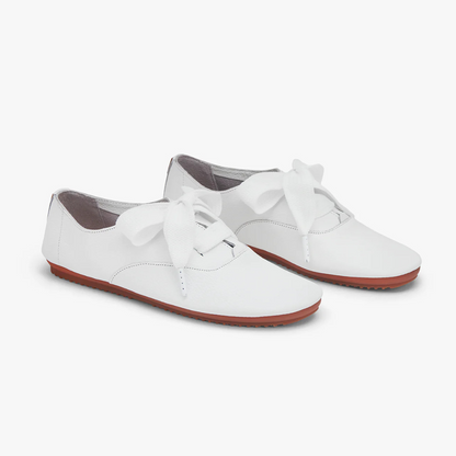 Calçado em Pele e Sola Flexível para Mulher