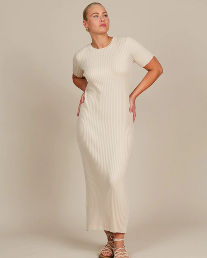 Vestido Comprido com Mangas Curtas e Tecido Canelado de Malha para Mulher