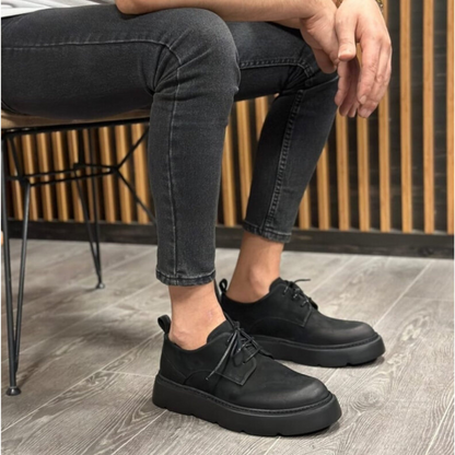 Sapatos casuais ortopédicos de camurça para homem com sola antiderrapante