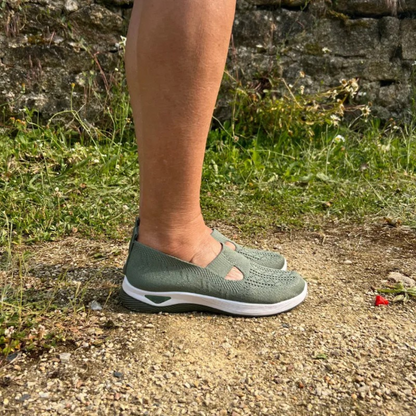 Sapatos ortopédicos confortáveis para mulher