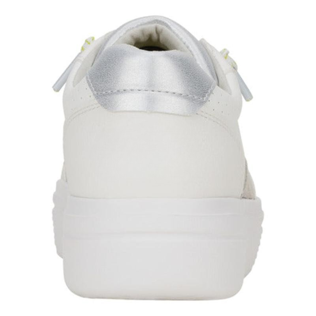 Sapatilhas Urbanas em Pele Branca com Pormenores Contrastantes