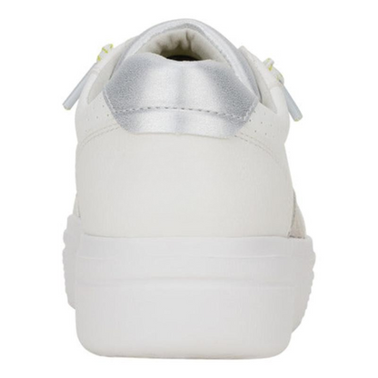 Sapatilhas Urbanas em Pele Branca com Pormenores Contrastantes