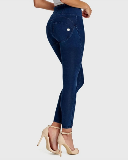 Calças com ajuste modelador para mulher