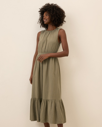 Vestido de Linho sem Mangas para Mulher com Folhos Claros