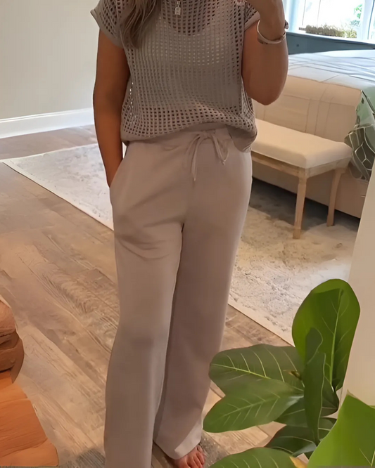 Conjunto de camisa e calças de malha em croché para mulher