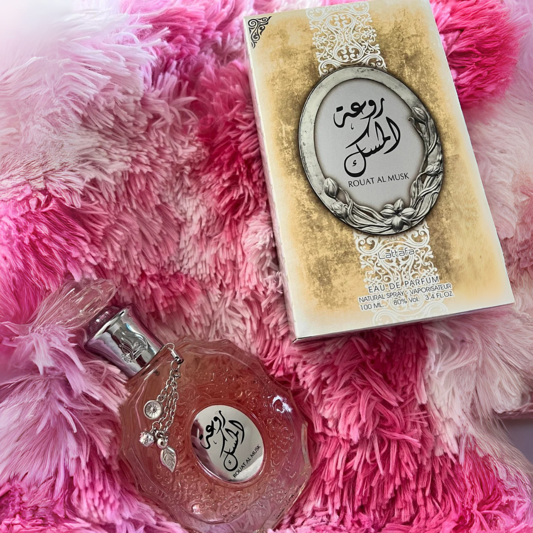 Perfume com elegância oriental e um toque suave de almíscar 100 ml.