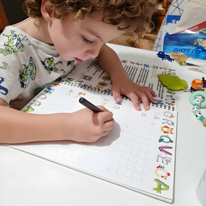 Manuais de escrita com ranhuras guiadas e tinta mágica para a aprendizagem