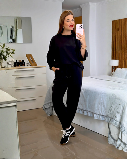 Conjunto de camisa e macacão largo para mulher