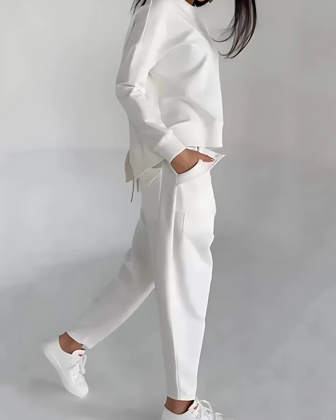 Conjunto Casual de Duas Peças com Gola Redonda e Mangas Compridas