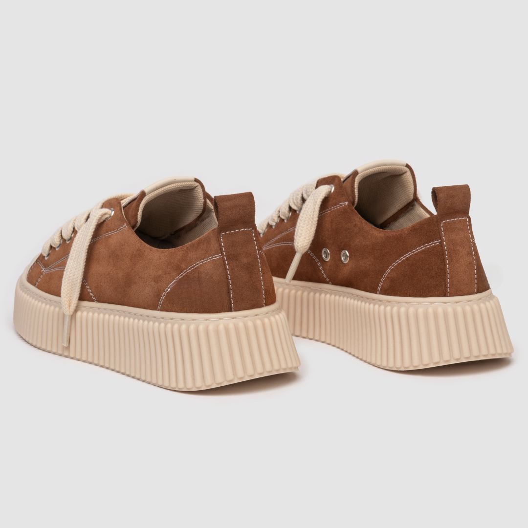 Sapatilhas de Cano Alto em Camurça com Biqueira Redonda para Mulher