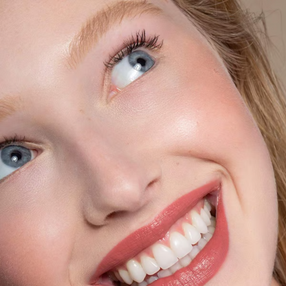 Rímel de volume à prova d'água (EM PROMOÇÃO 2X1)