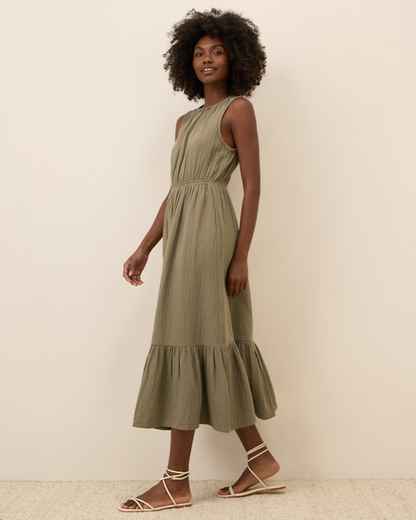 Vestido de Linho sem Mangas para Mulher com Folhos Claros