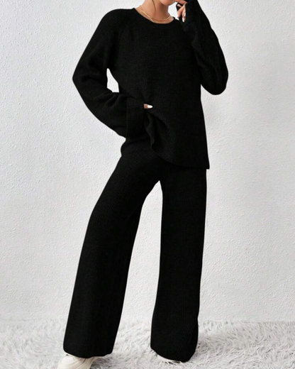 Conjunto de Camisola com Gola Redonda e Calças Confortáveis de Cintura Elástica para Mulher